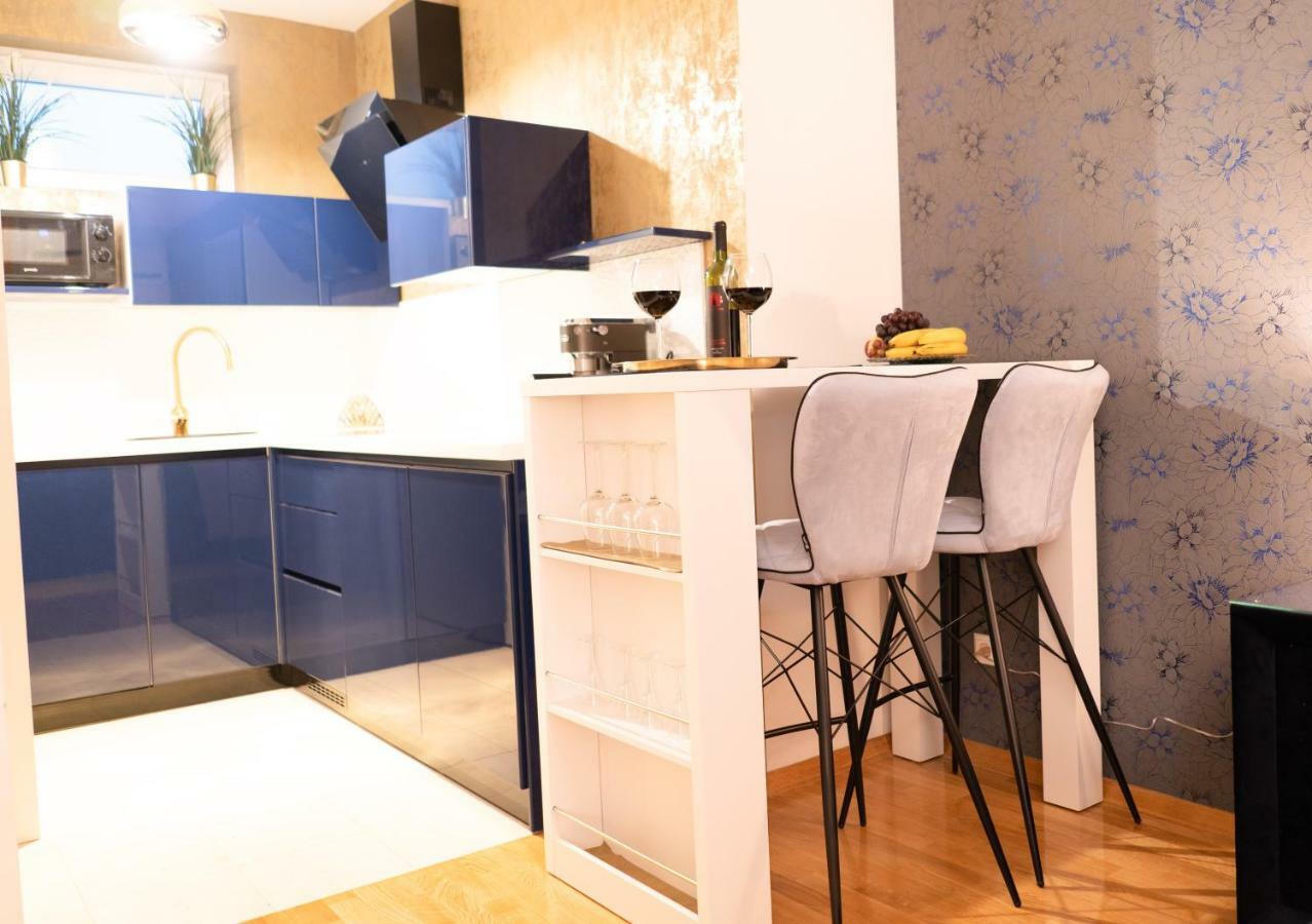 Jacuzzi Studio Apartman Mare'S Zágráb Kültér fotó